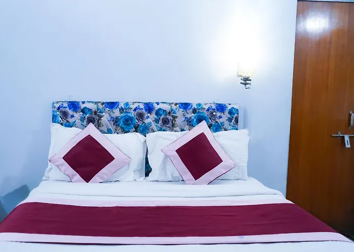 Niketan Inn - Near Chanakyapuri Embassy Area