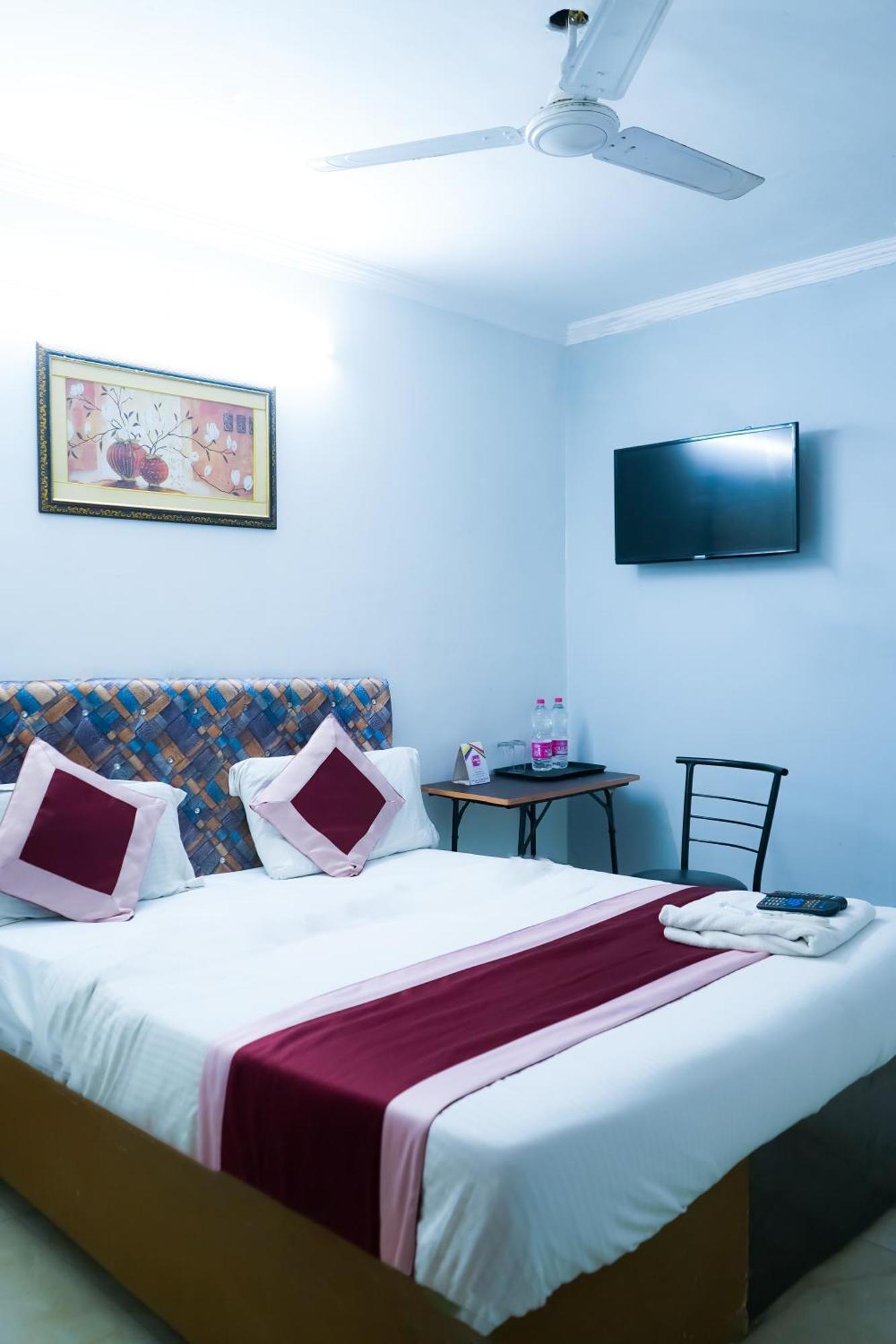 Hotel Niketan Inn - Near Chanakyapuri Embassy Area 3*