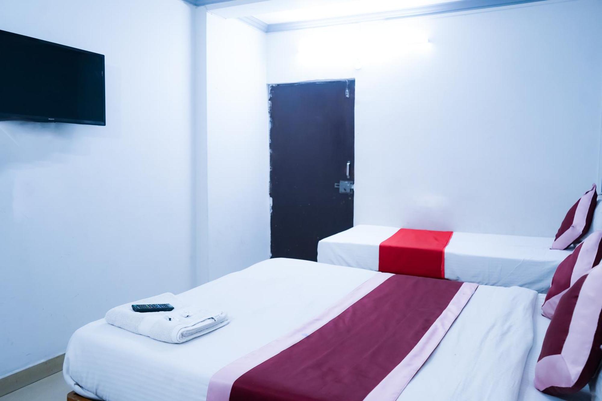 Niketan Inn - Near Chanakyapuri Embassy Area 3*