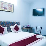 Niketan Inn - Near Chanakyapuri Embassy Area