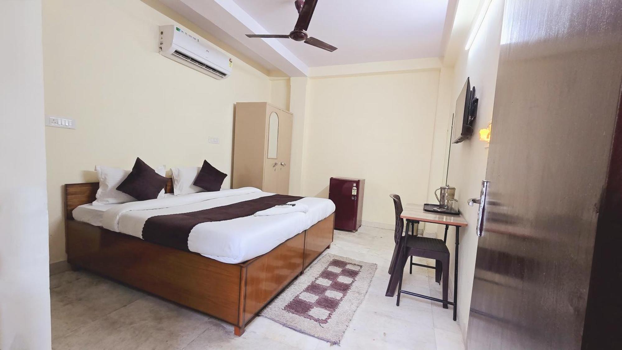 Niketan Inn - Near Chanakyapuri Embassy Area