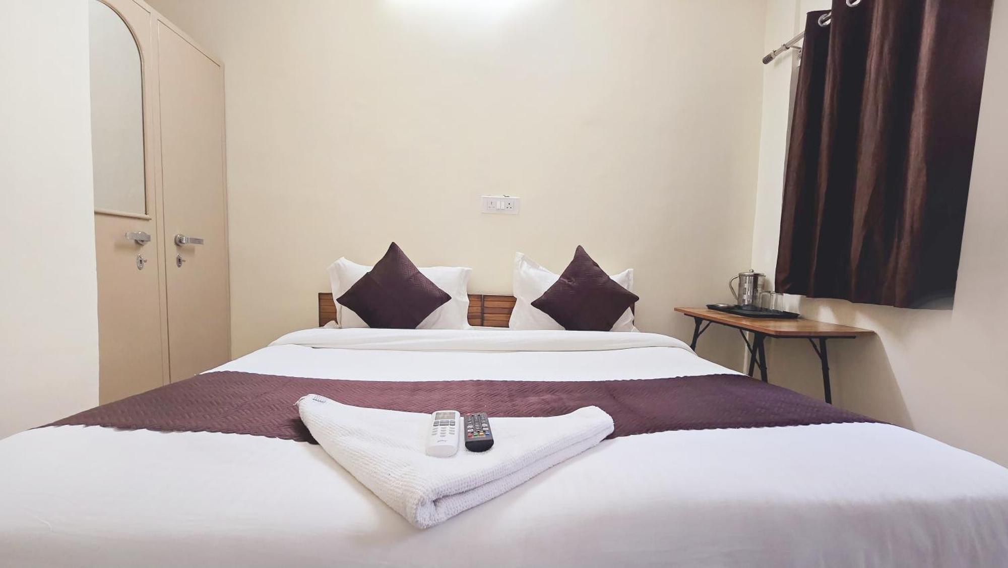 Niketan Inn - Near Chanakyapuri Embassy Area Hotel 3*