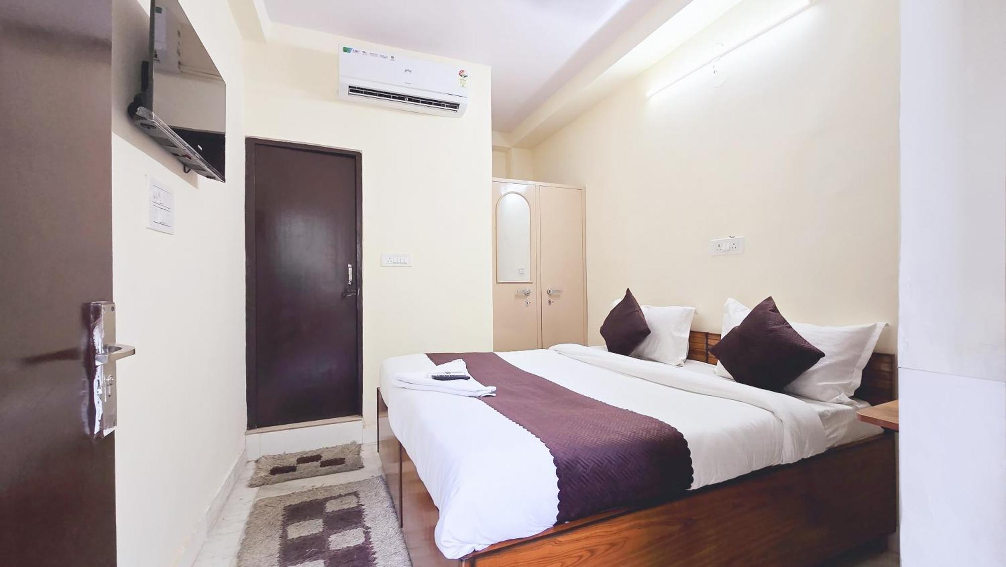 Niketan Inn - Near Chanakyapuri Embassy Area