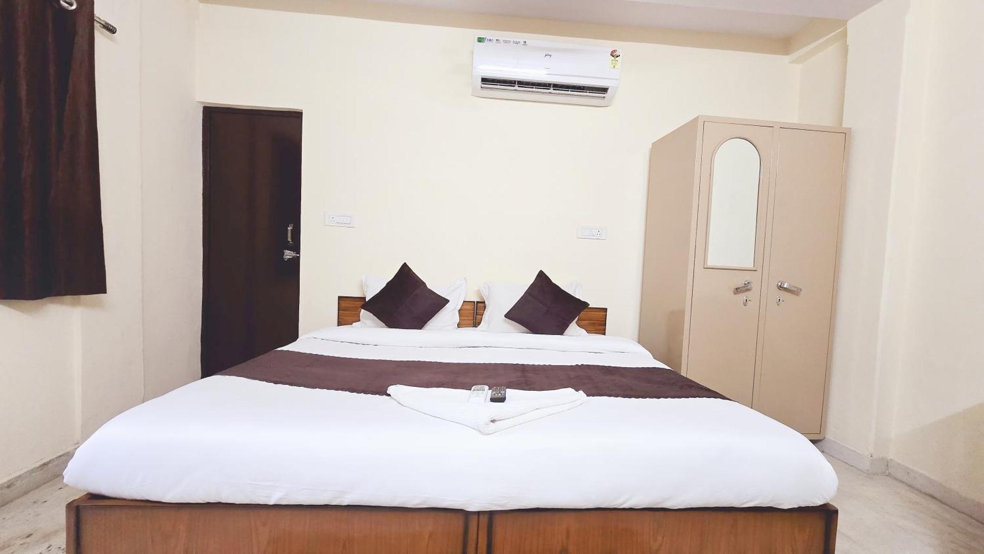 Niketan Inn - Near Chanakyapuri Embassy Area Hotel New Delhi